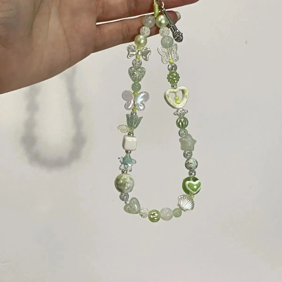 Dainty Flower Theme Phone Strap & Lanyard - Green, Cute Kawaii Butterfly Charms, Handcrafted Beaded Wrist Accessory, Universal for Cellphone, Mobile, AirPods, Cute Accessories for Bag Decoration