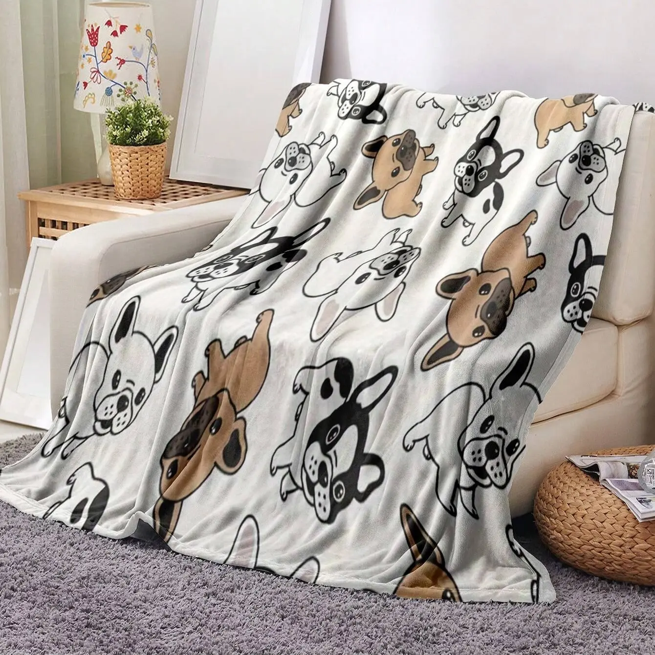 Comfortable French Bulldog Plush Blanket, Soft Warm Tear-Resistant, Ideal for Sofa Bed Office Travel, All Seasons Gift Creative Throw Blanket