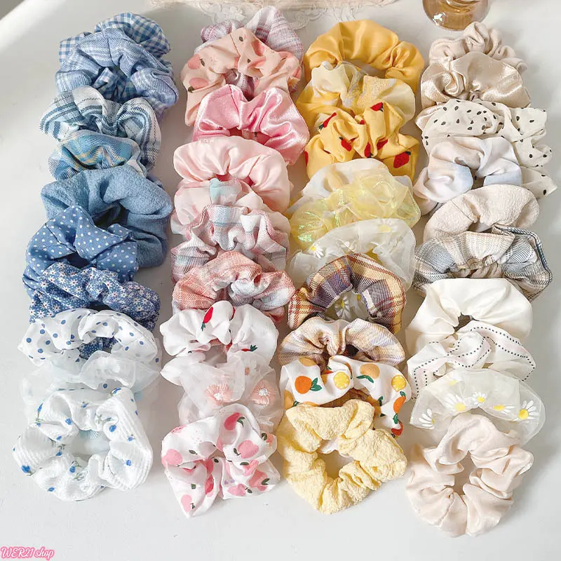 20/30/40Pcs Plaid Scrunchies Bulk Set, Preppy Style Fabric Hair Ties, Cute Girls Daily Hair Accessories, Wholesale Hair Bands for School, Party and Vendor Stall Supplies