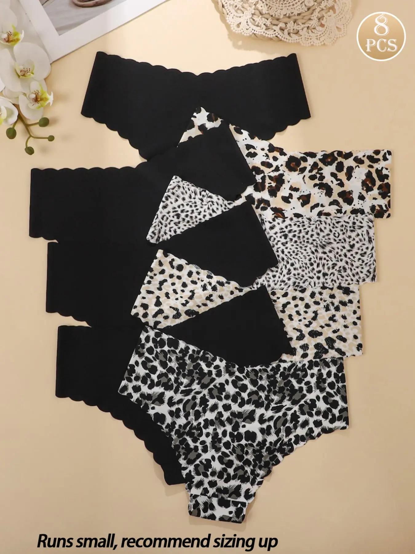 Women's Leopard Print Floral Briefs, Comfortable Seamless Triangle Panties, V-Shaped Waistband, Wave Edge, All Seasons, Fitted Style, Soft Comfy Brief, Soft Stretch Panties, Seamless Underwear Panties, Printed Underwear