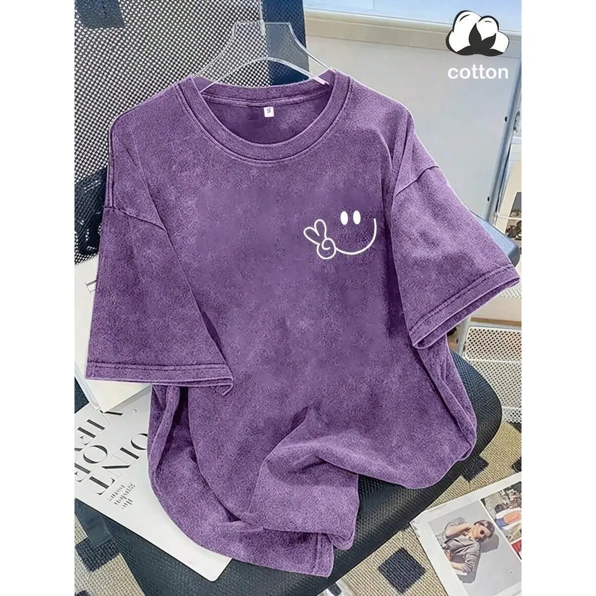 Minimalist Peace Smiley Graphic Tee Vintage Washed Cotton Tshirt Cute Happy Face Casual Aesthetic Oversized T Shirt Women Short Sleeve Crewneck Top Purple Gift Men Loose Casual Top Streetwear Fashion