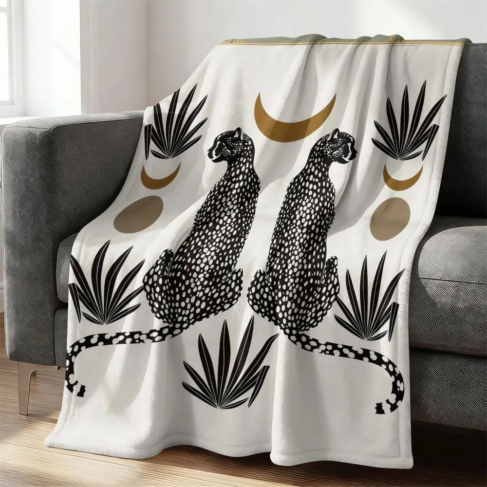 Boho Cheetah Print Flannel Blanket, Soft Plush Throw Blanket for Bed Couch, Aesthetic Animal Pattern Warm Blanket for Home Decor, Cozy Gift Blanket for Women Teens Kids