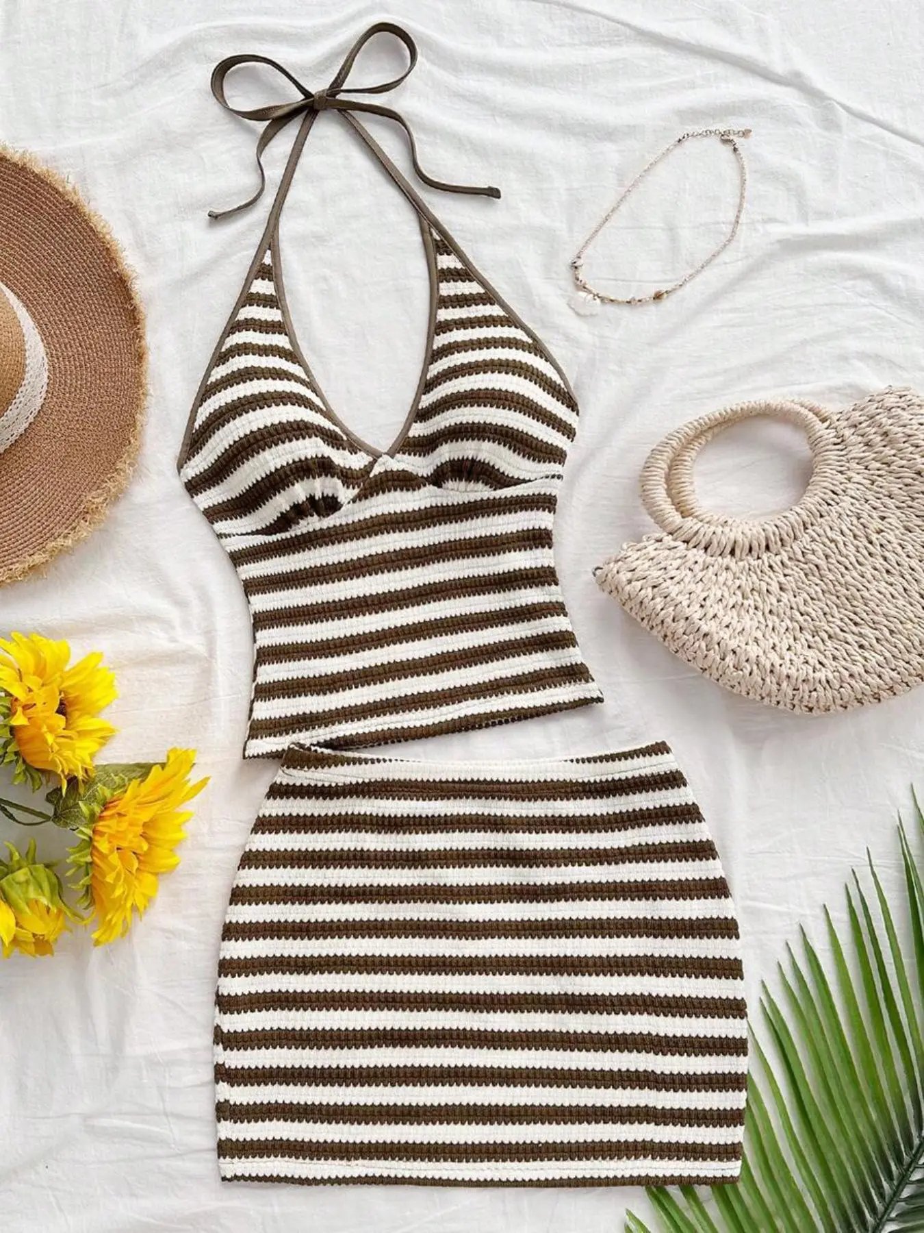 Women's Two-Piece Set, Striped Backless Top and Mini Skirt, Beach/resort Casual, Chic Summer Coastal Fashion, Ladies' Beachwear