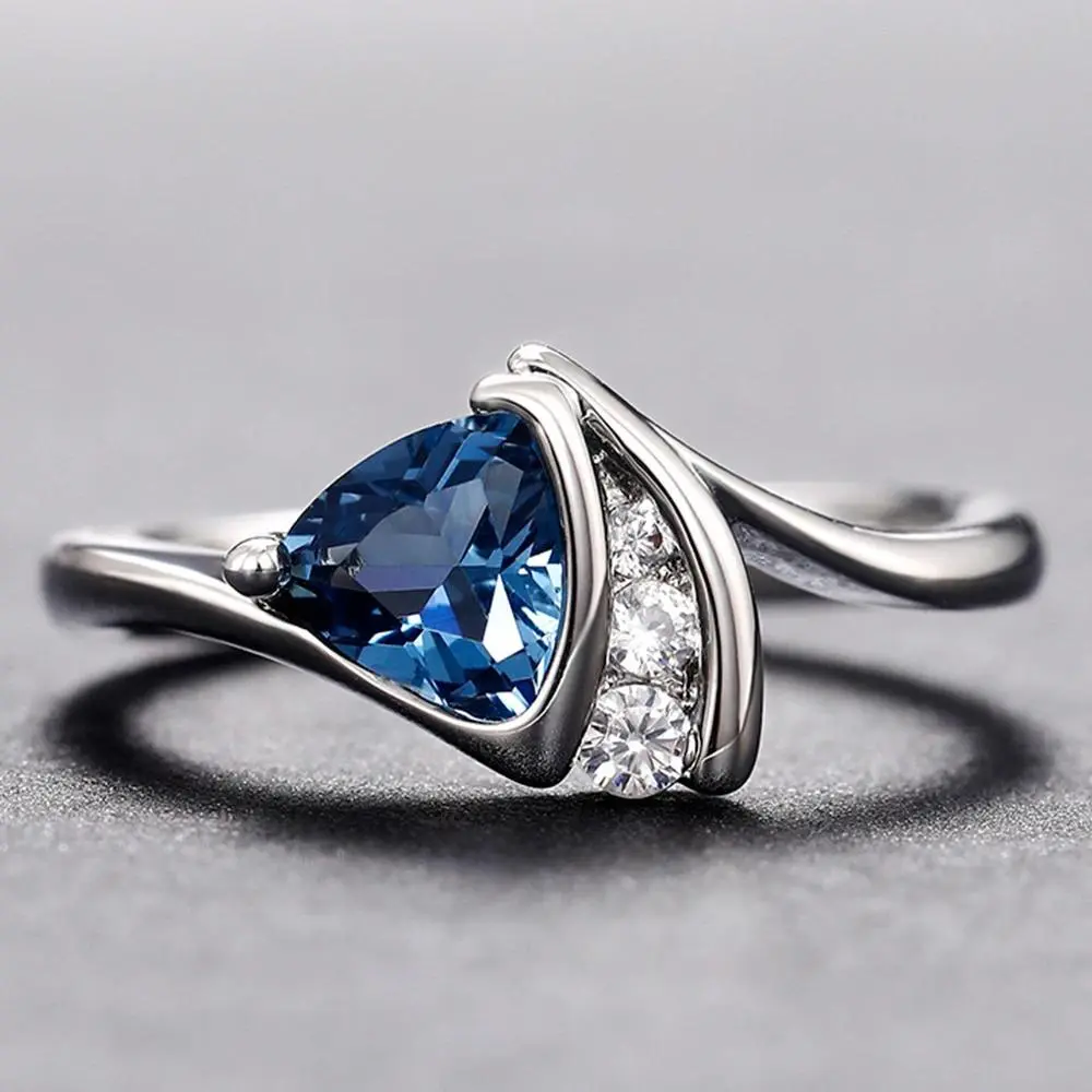 Modern Cubic Zirconia Engagement Ring for Women, Elegant Synthetic Diamond Wedding Jewelry, Lightweight 3g Brass Band, Engagement Rings, Zirconia Stones, Female, #6-10 Sizes