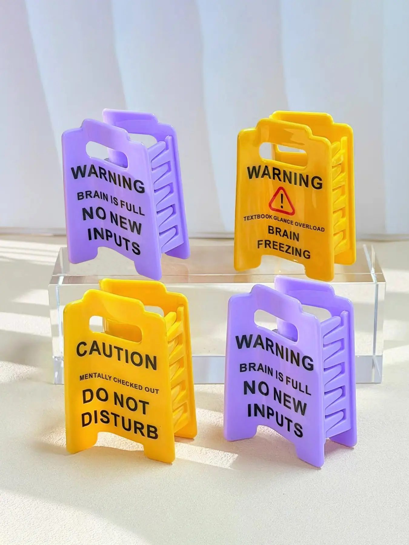 4pcs Funny Warning Sign Hair Claw Clips, Daily Versatile Back-Of-Head Half-Up Ponytail Holder, Shark Clip Hair Accessories