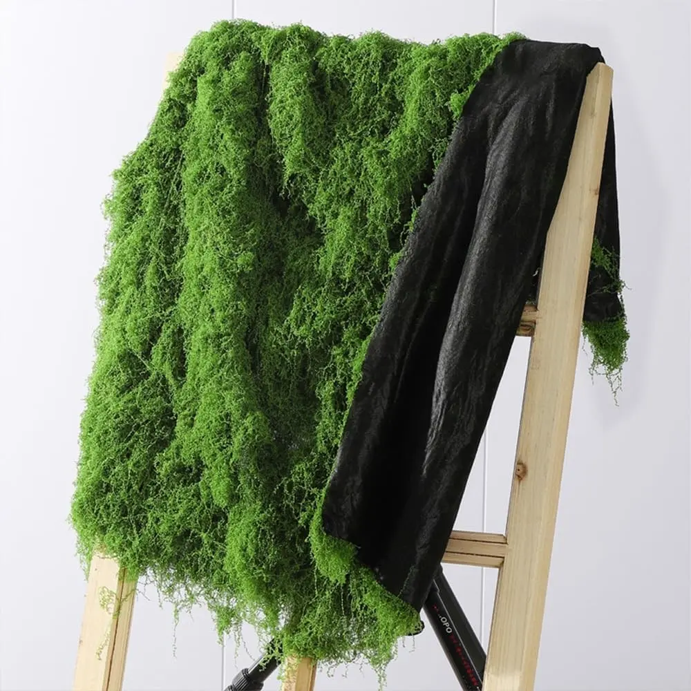 Artificial Green Moss Mat 39.37 * 39.37 inch, Faux Grass Carpet Grass Wall with Base Fabric, Fake Moss for DIY Crafts, Indoor Plants, Table Centerpieces and Floral Wedding