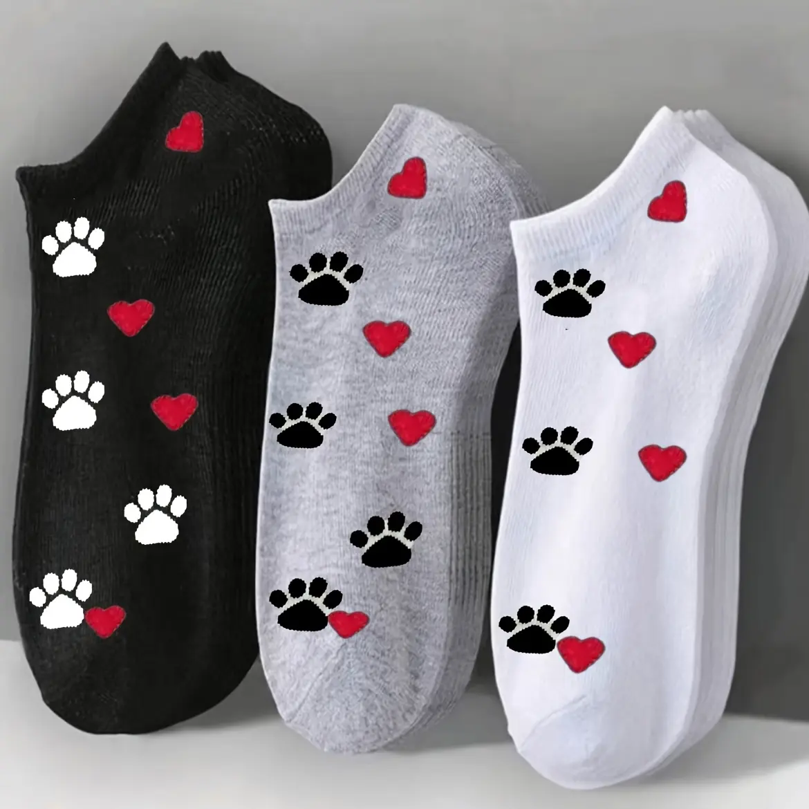 Women's No Show Socks 3-Pack, Cute Cat Paw & Heart Aesthetic Socks, Breathable Mesh Low Cut Invisible Socks, Soft Comfy Moisture Wicking Stay-Put Design for Sneakers, Walking, Gym, Daily Wear & Pet Lovers