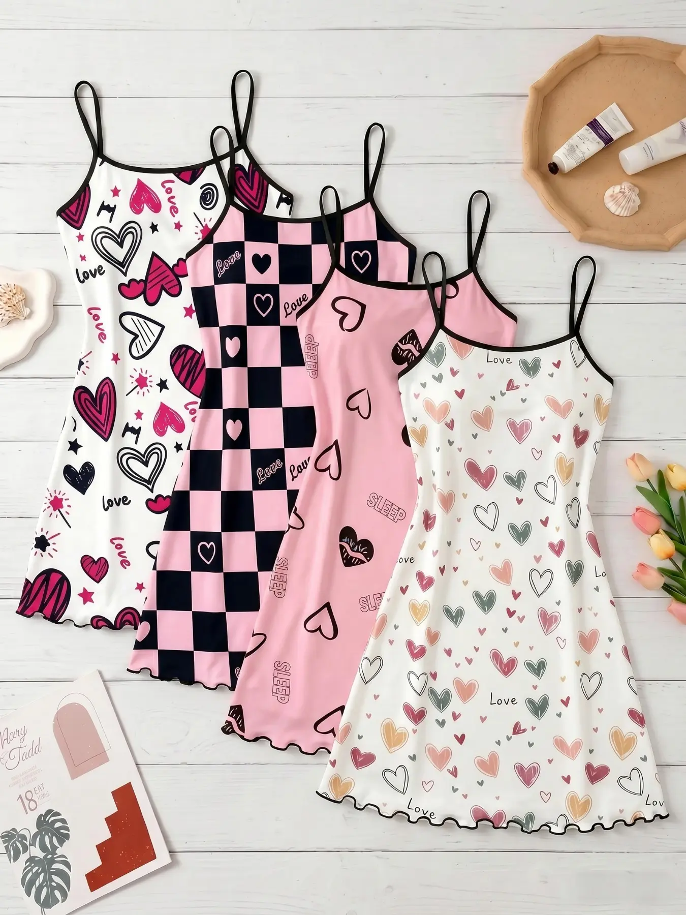 4-Pack Women's Spaghetti Strap Nightdresses, Cute Heart Print Sleepwear, Casual Fitted Home Wear, All-Over Print