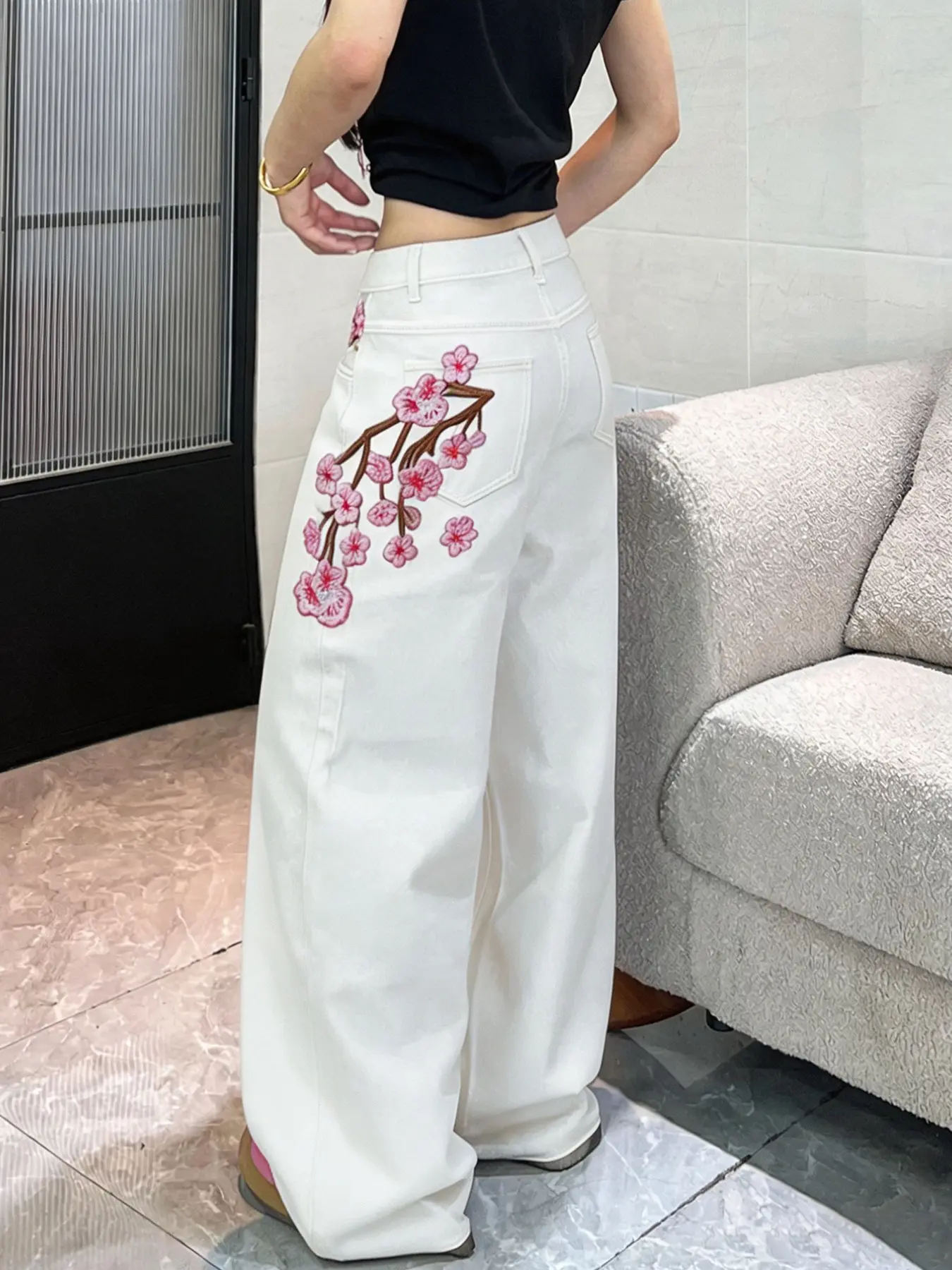 Women's High-Waisted Wide-Leg Jeans, New Chinese Style Peach Embroidery, Vintage Washed Loose Fit, Four Seasons, Multiple Colors Available