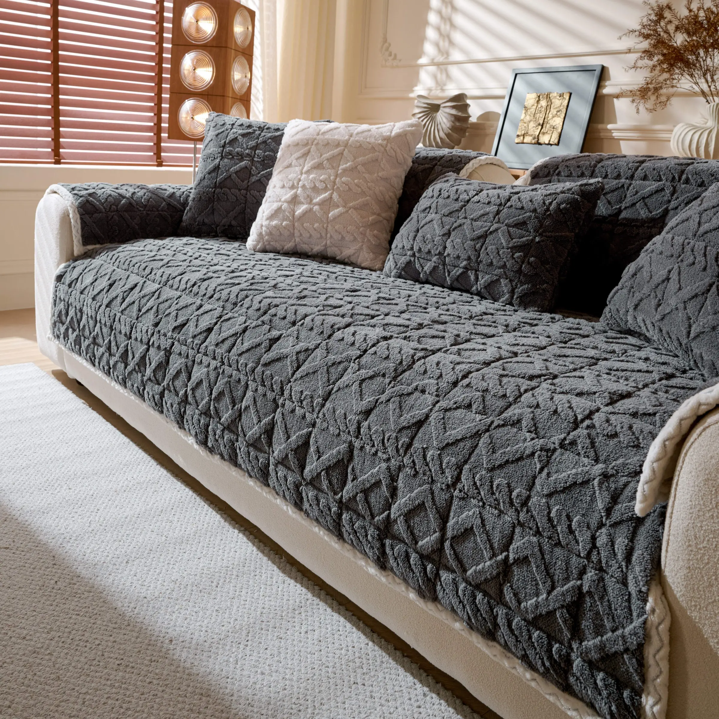 1pc Soft Cotton Velvet Sofa Cover, Fashionable and Comfortable, Anti-Allergy and Dust Mite Proof, Easy to Clean, Pet-Friendly Home Decor, Washable Sofa Slipcover, Couch Covers For Sofa