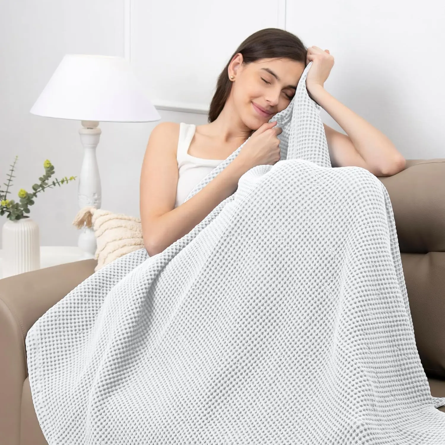 Throw Blanket for Couch,   Soft Lightweight Breathable Summer Blanket Throws, Waffle Weave Throw Size Bed Blanket: White (50"x60")