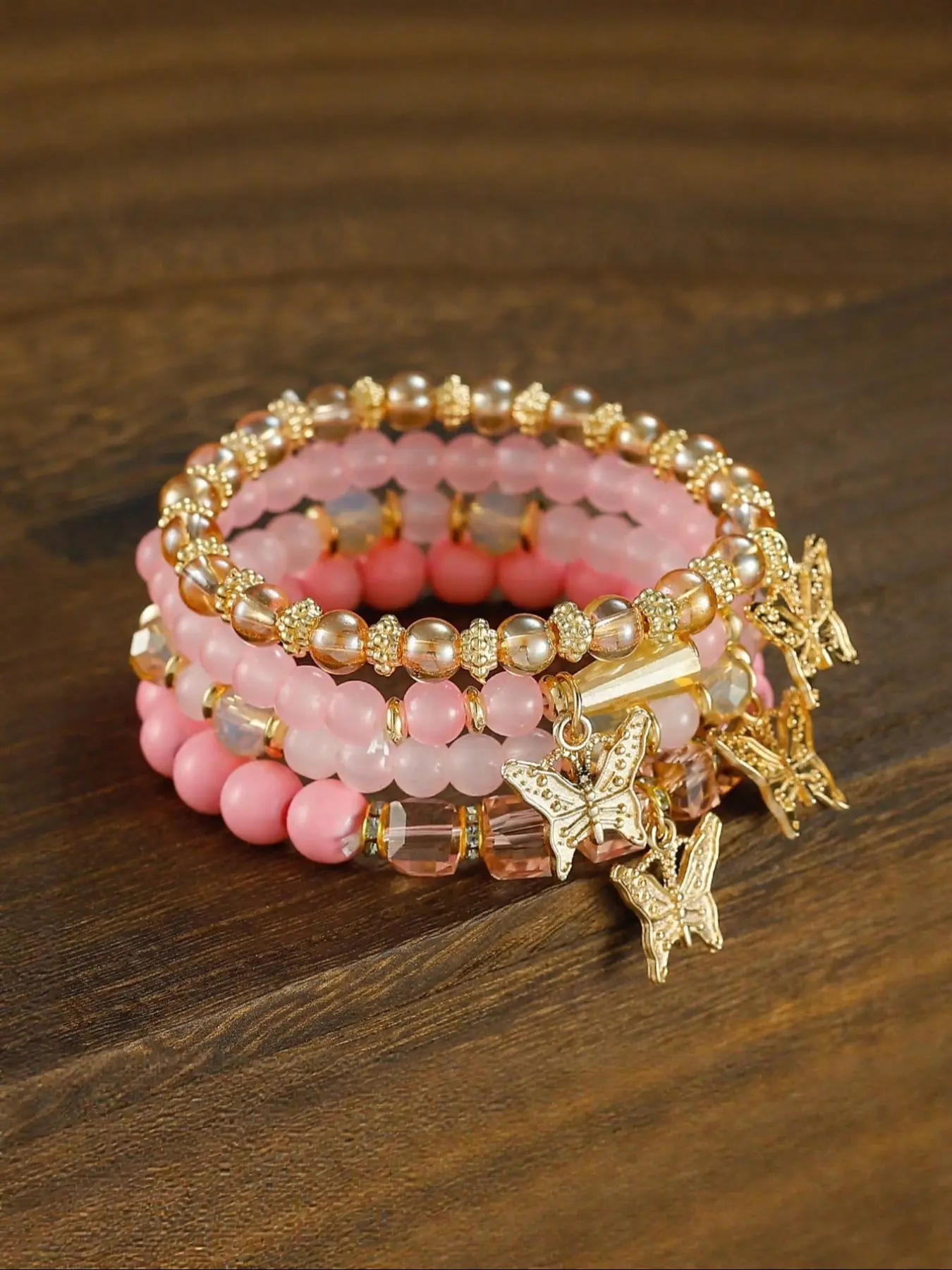 Girls' Bohemian Creative Bracelets, 4 Packs Butterfly Crystal Multi-Layer Beaded Fashion Bracelets, Girls' Jewelry Accessories, Beaded Bracelets Set