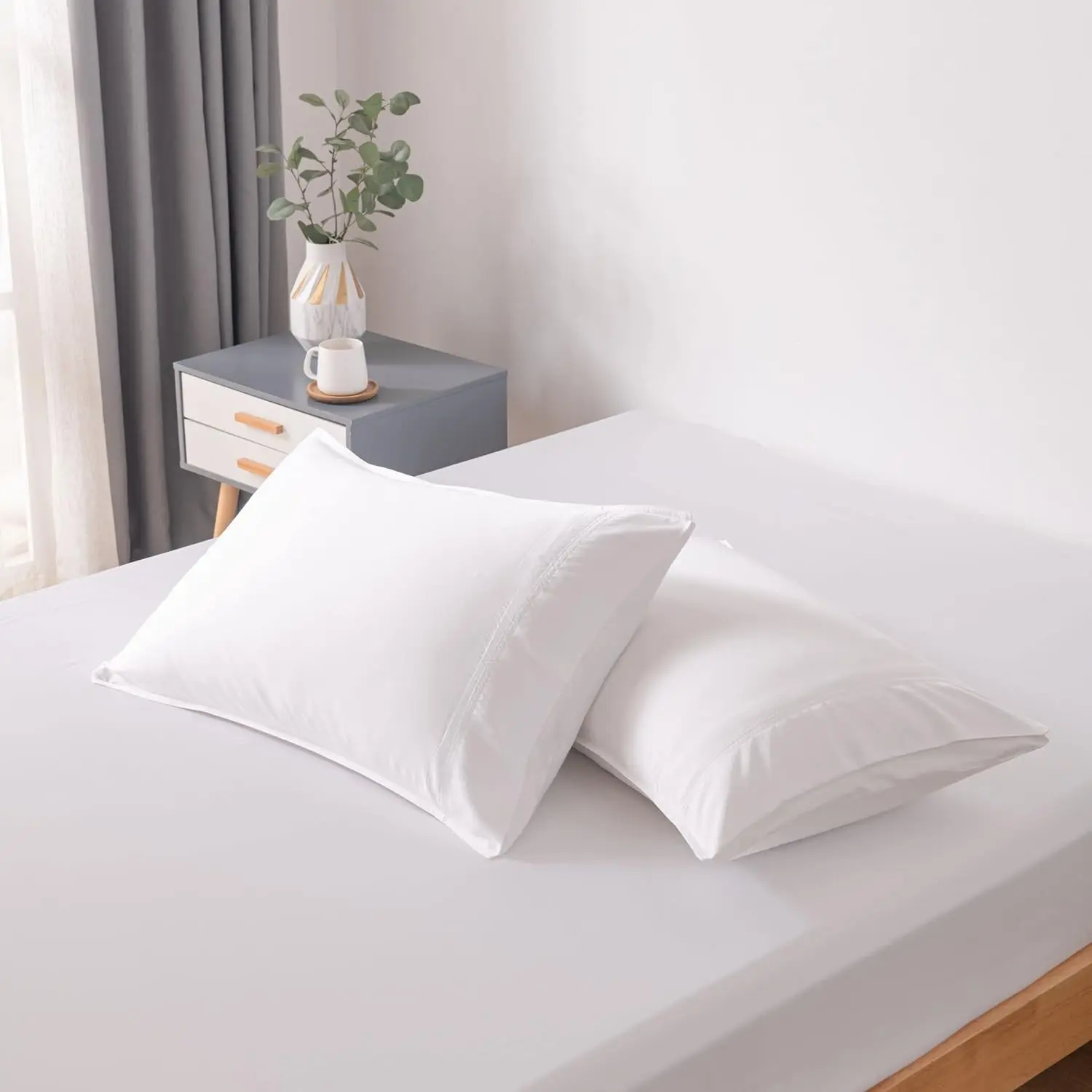 Luxury Bamboo Viscose King Size Pillowcase Set | Organically Grown | Cooling For Hot Sleepers | Ultra Soft | Hypoallergenic | 2 Pillowcases [White]