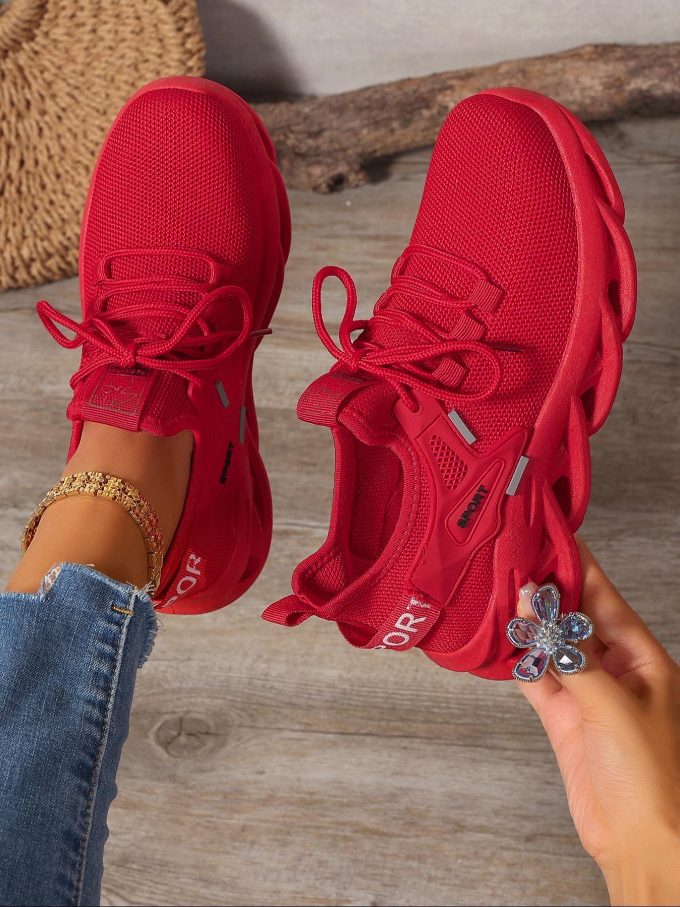 Women's Fashionable Lace Up Low Top Sneakers, Casual Comfortable Breathable Sports Running Shoes, Workout Sneakers, Sporty Running Shoes, All-match Round Toe Chunky Sneakers for Daily Wear