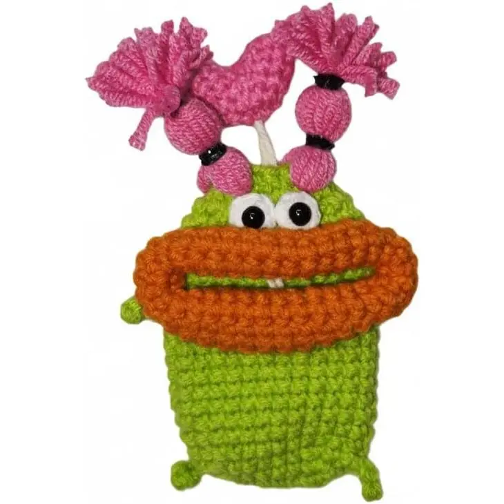 Handmade Crochet Key Pouch for Car Key Fob, Cute Key Case Cover, Soft Cotton-Blend Yarn Drawstring Key Bag (BM-8)