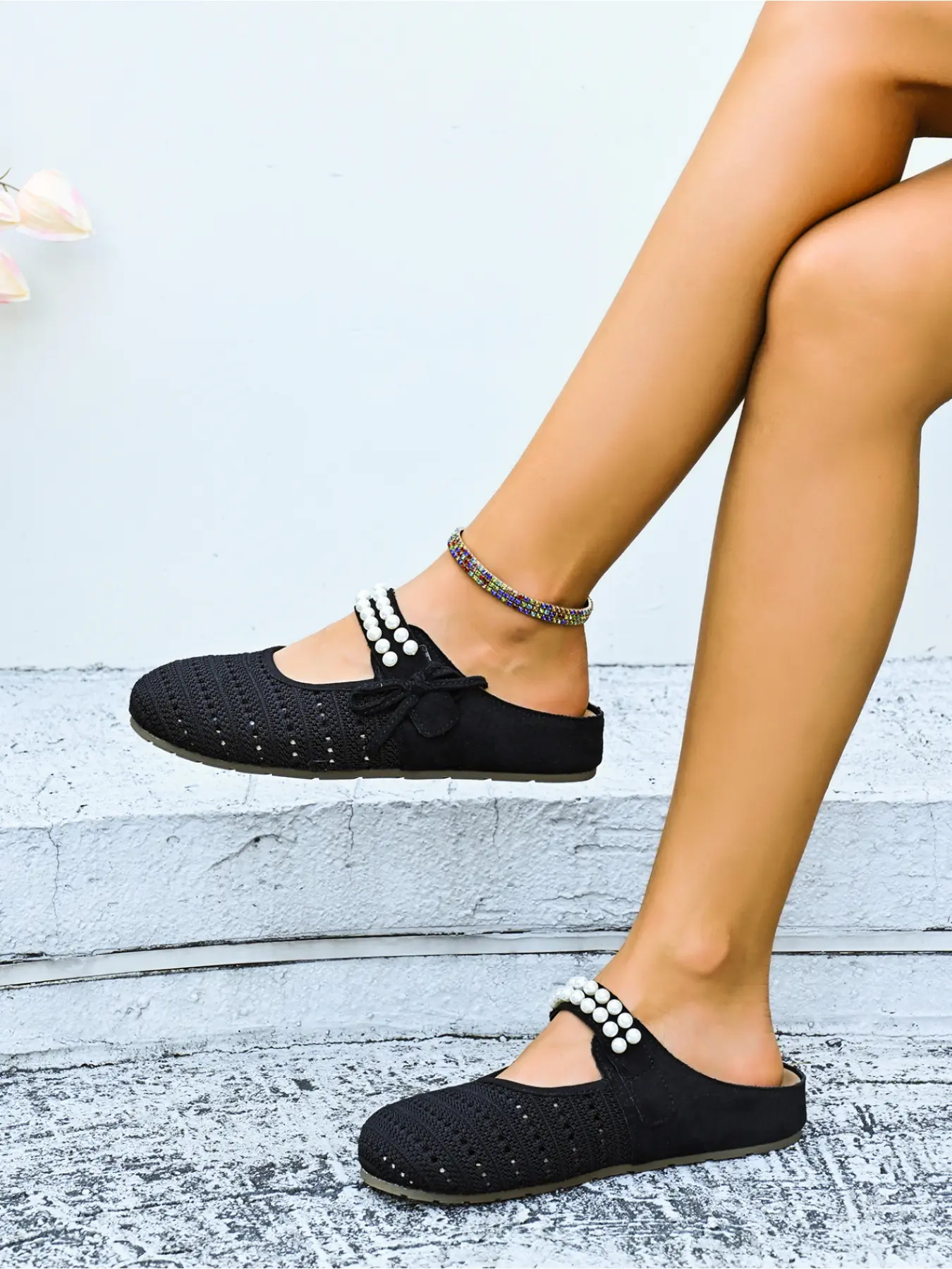 Vibrant Yellow Hollow Knit Pearl Bow Flat Slides, Youthful Bright Tone, Photo-Friendly Casual Mules For Beach Picnic & Street Shooting