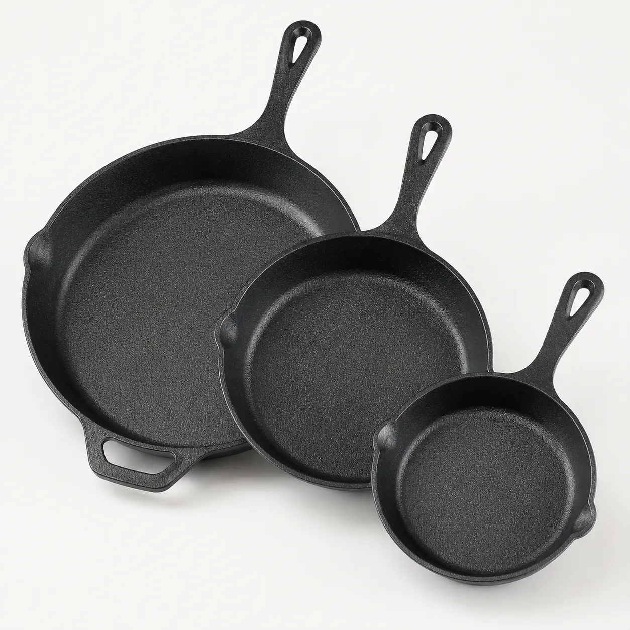 Pre-Seasoned 3-Piece Cast Iron Skillet Set (6,8,10 in) - Sturdy Heavy-Duty Cookware for Indoor-Outdoor Use, Egg Cooking, Oven-Stove-Grill Compatibility, Home Supplies Party Gift, Eggs