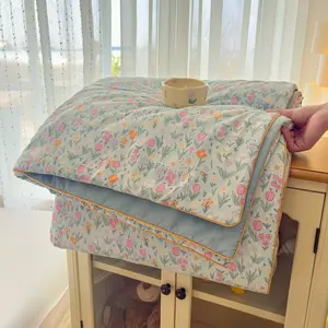 1pcs of small floral print summer quilt, super soft and skin-friendly air-conditioned quilt, Printed Quilts, suitable for use in all seasons, bedrooms, and living rooms