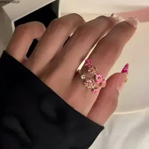 Rose Gold Peach Blossom Ring for Women, Elegant Floral Design Jewelry with Delicate Flower Detail, Minimalist Fashion Accessory for Daily Wear and Special Occasions