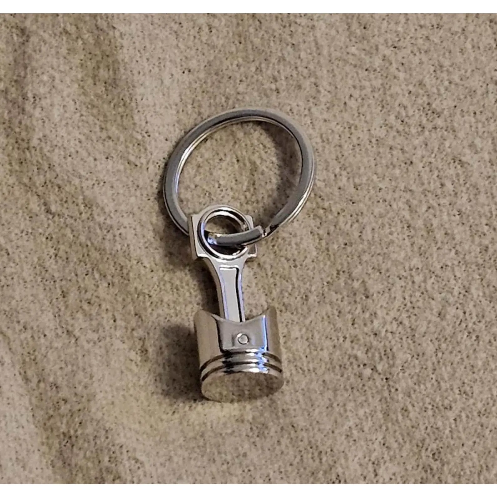 Smooth Polished Stainless Steel Car Piston Keyring - Lightweight Miniature Engine Pendant, Birthday Gift Idea, Automotive Motorcycle Accessory for Boyfriend