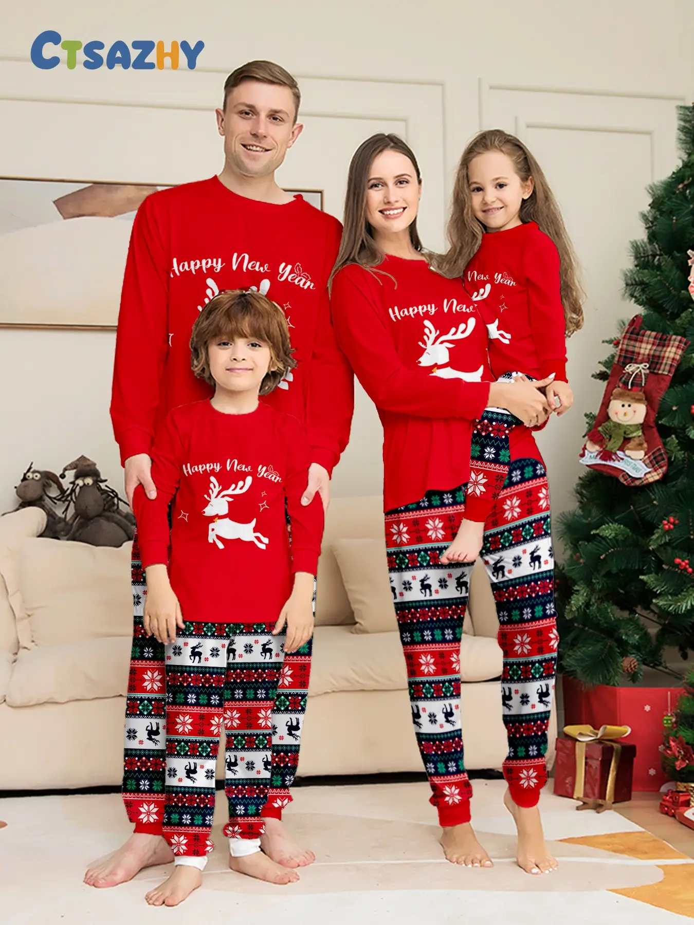 Christmas EIk Famly Matching Pajamas Set 4 Pcs Long Sleve Rd Xmas Printed Sofit Warm Loungeweas Holiday Family Sleepwear for Men Women Kids Chistmas Gif Outft