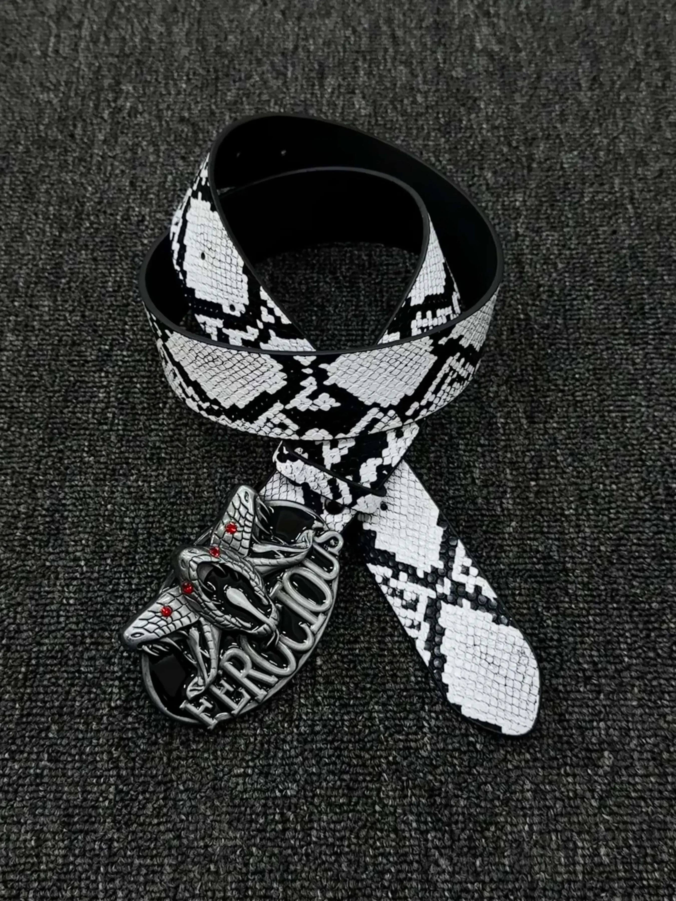 Eye Three Beast Head Belt, Punk Style PU Leather Belt, Unisex Gothic Hip Hop Rock Fashion, Daily Wear Commuter Accessory, Belts Men