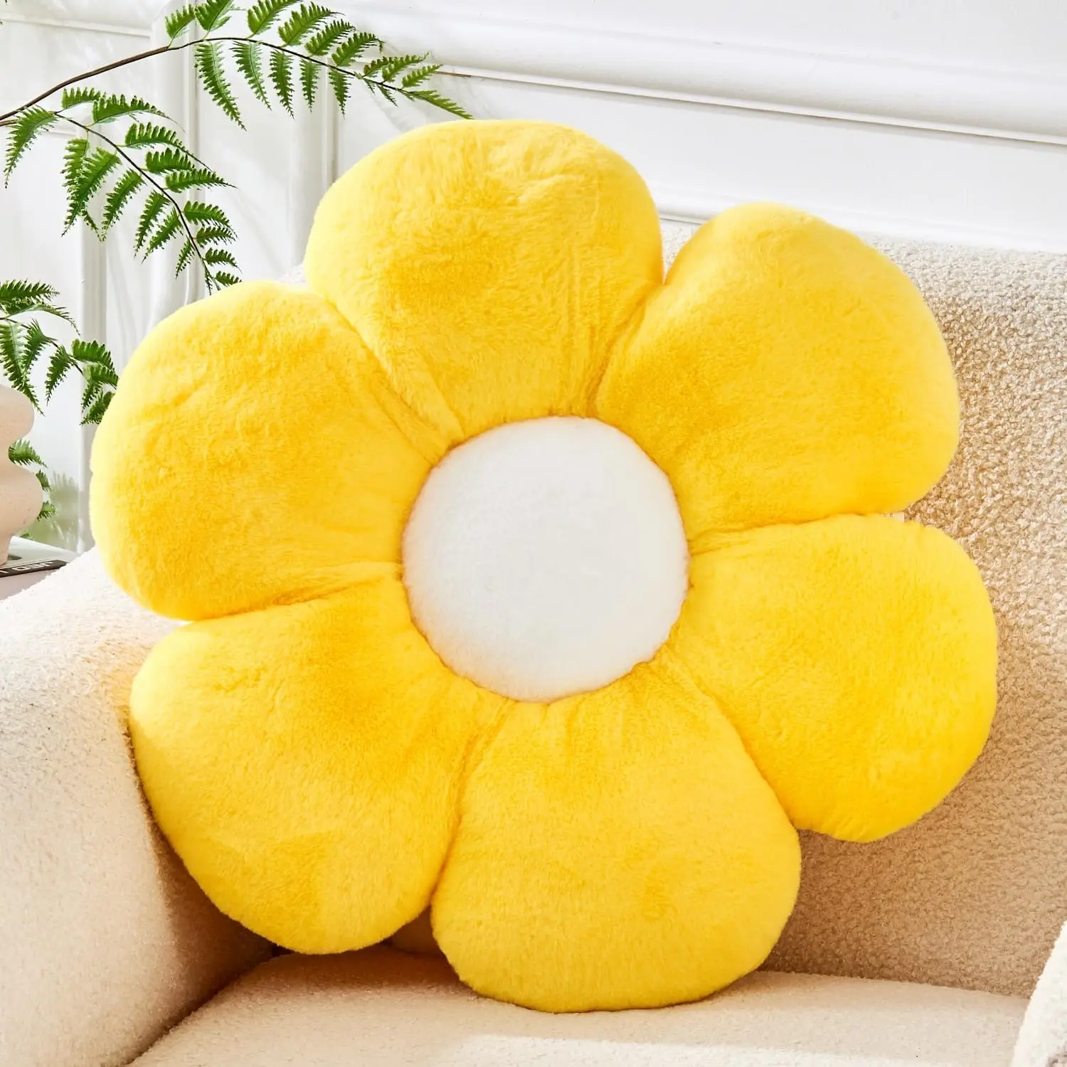 Throw Pillow - 15.7In Plush Cute Flower Seating Cushion for Sofa Couch Bed