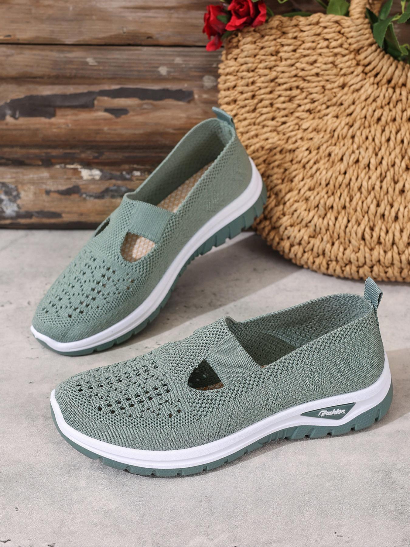 Women's Solid Color Low Top Sneakers, Lightweight Slip Ons, Casual Comfortable Breathable Sports Running Shoes, All-match Basic Shoes for Daily Wear