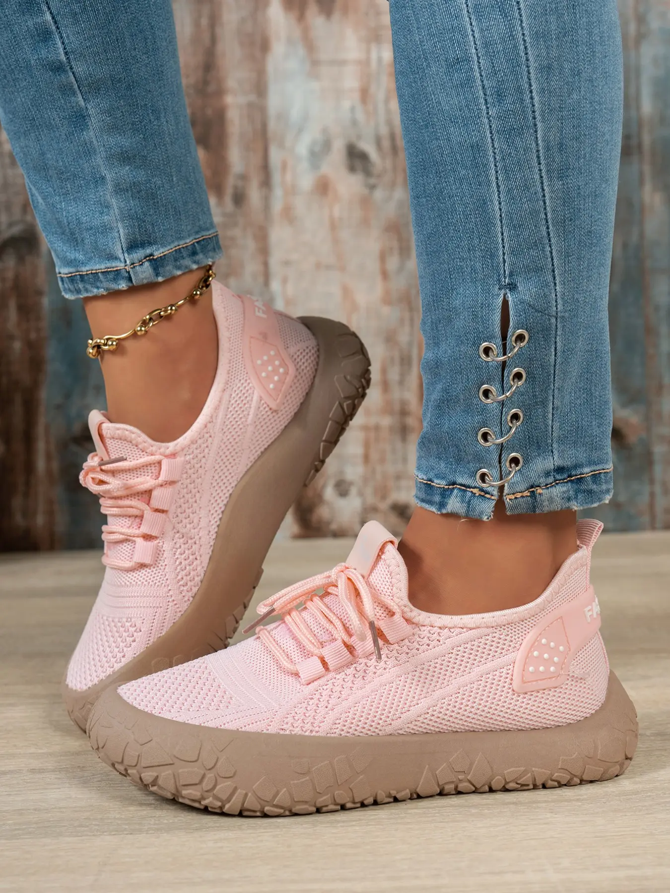 Women's Casual Low Top Sneakers, Round Toe Cut Out Design, Breathable Textile Upper, Rubber Sole, All Seasons Comfort Shoes, Flexible Sole Trainers
