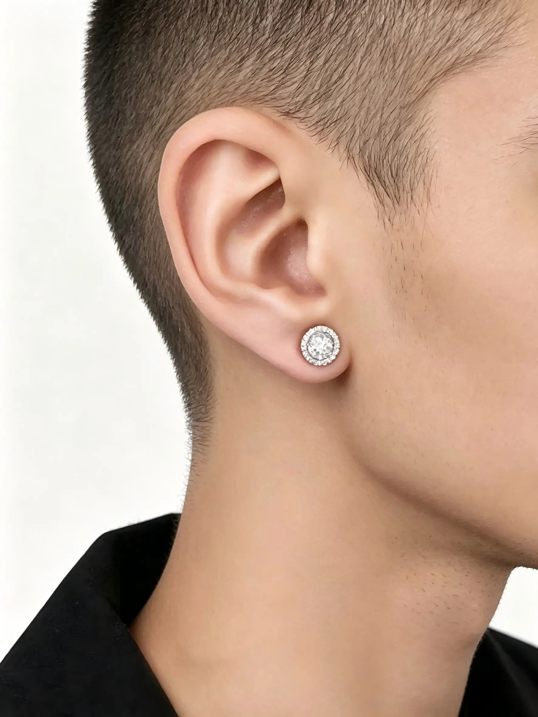 Trendy Hip-Hop Zircon Magnetic Ear Cuff, No Piercing Jewelry, Unisex Fashion Accessory, Perfect for Parties and Daily Wear, Ideal Gift, Earcuffs