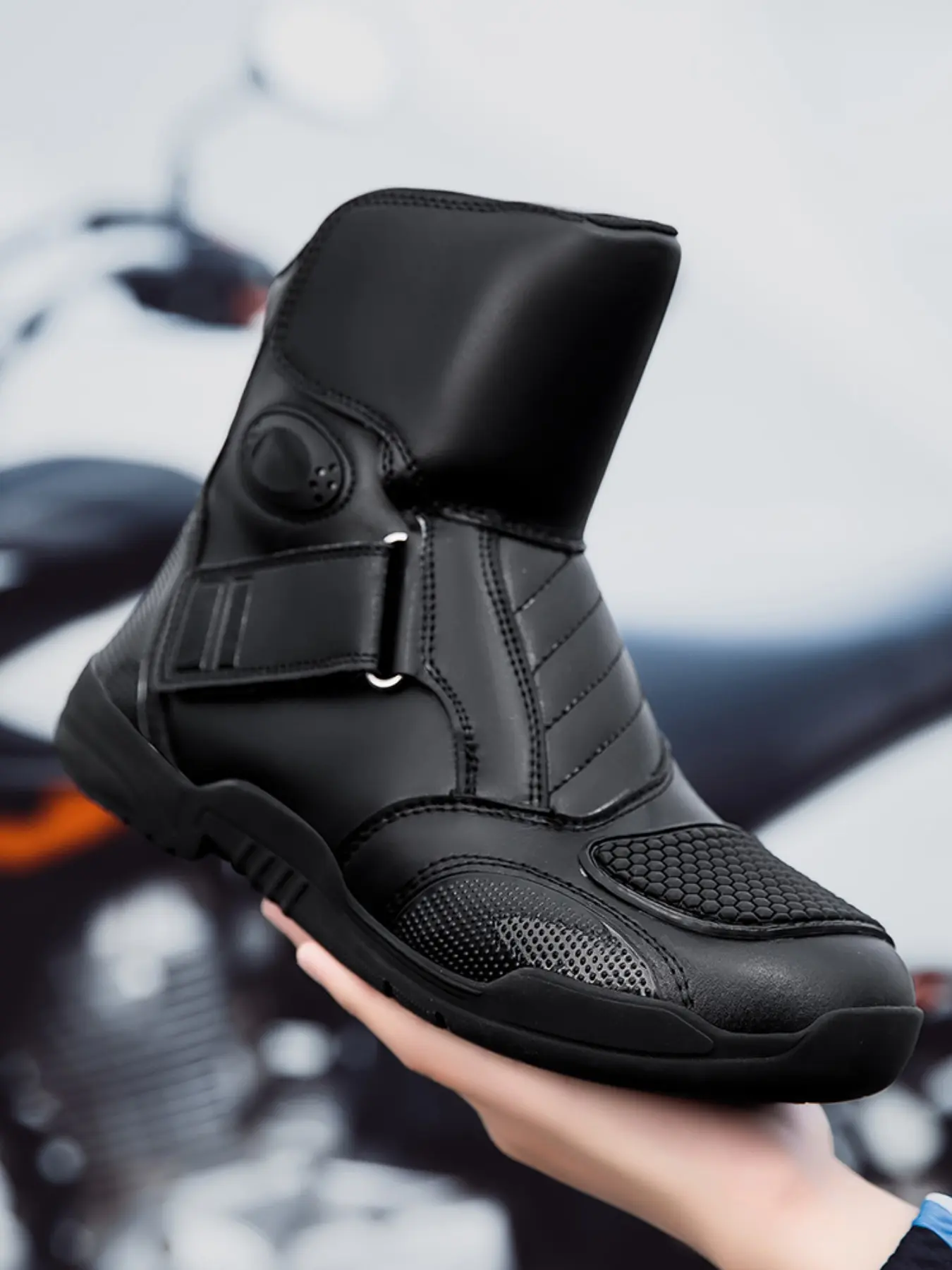 Motorcycle Riding Shoes, Unisex Motorcycle Boots, Anti-Slip Racing Shoes, Couple Design, Ideal for Motorbike Travel and Rally