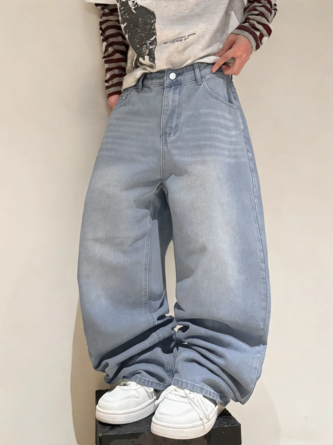 Men's Vintage Washed Straight Leg Jeans, Loose-Fit Comfortable Street Style, All-Season Solid Color, Three Colors Available
