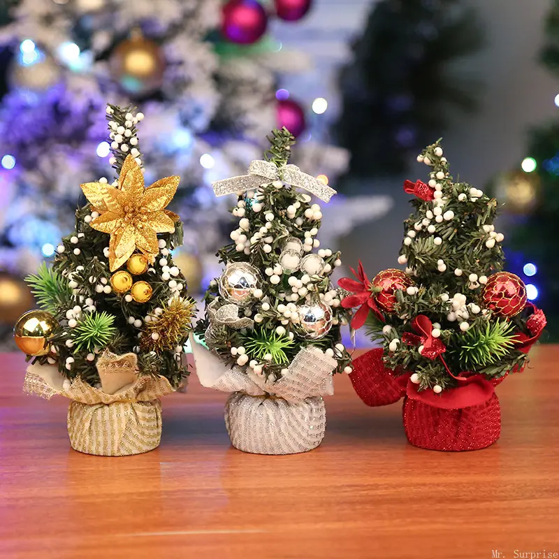 20 Centimeters Small Artificial Desktop Christmas Tree, Decorative Mini Xmas Tree Suitable For Shopping Mall Window Display, Tabletop Decoration And Christmas Small Gift Giving