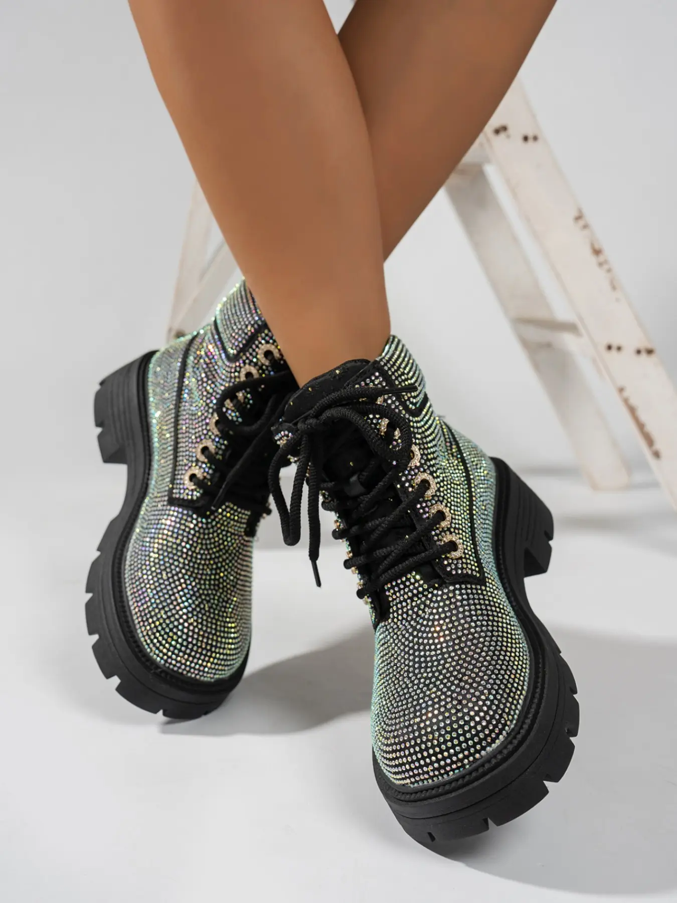 Women's rhinestone platform combat boots, retro round toe lace up sparkling ankle boots, sparkling thick soled anti slip fashionable boots, suitable for party casual wear, club evening dress shoes
