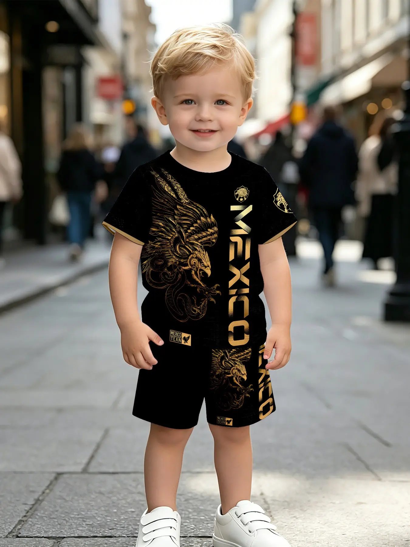 Boys' High Street Fashion Gold Football Theme Set, Short Sleeve Shorts Two-Piece Set, Casual Outdoor Sports, Sports Clothing Set, Birthday Gift, Holiday Gift, Graphic Print Set