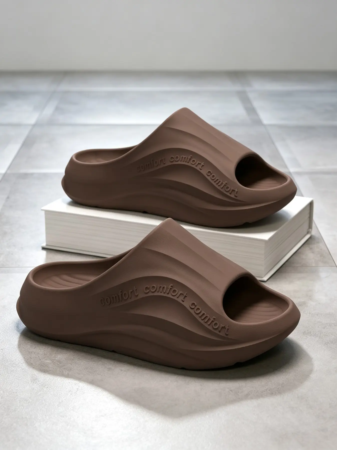 Cloud Slippers for Women and Men, Thick Cushion Pillow Slides, Lightweight Comfort Shower Sandals, Soft Eva House Shoes for Indoor and Outdoor Use