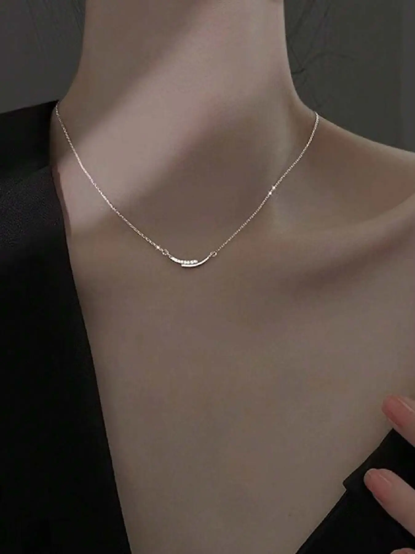 Women's necklace Curved Bar Necklace, Preppy Dainty Stackable necklace Back To School Student Accessories Thin Dainty Choker, Silver Color Minimalist Necklace for Women, school outfit accessories Elegant All-Season Jewelry