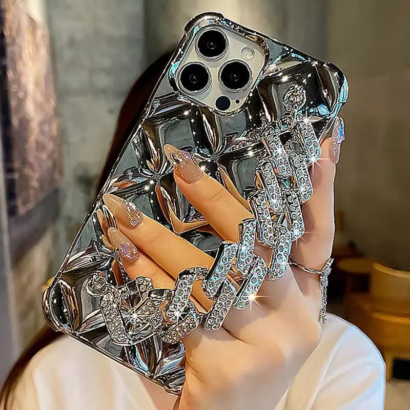Compatible with 17 Pro Max/ 16/15 /14/13 /12 Xiaoxiangfeng All-Inclusive Bracelet diamond-shaped phone Case -HN625-2