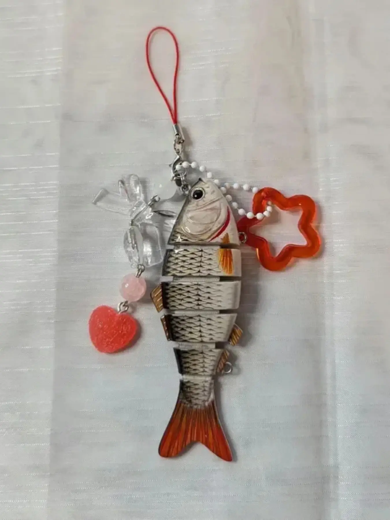 Handmade Fish-Shaped Keychain, Girly Keychain, Elegant Accessory, Unique Gift Idea, Perfect for Daily Use, Stylish and Functional Key Holder