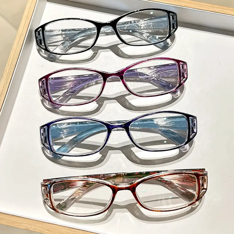 Women's Photochromic Reading Glasses for Middle-Aged & Elderly, Ultra Light Frame, HD Single Vision Lenses with Blue Light Blocking Function, Eye Care Eyewear