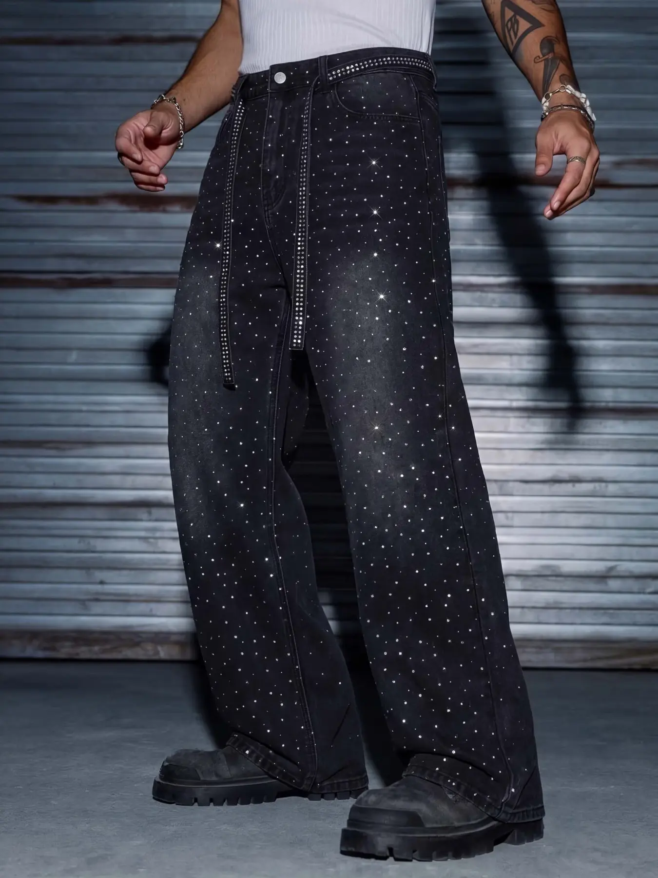 Men's Y2K trendy street sparkling diamond denim jeans, full version sparkling hot stamping design, loose baggy Oversized floor length wide leg pants, street hip-hop streetwear and cool pants, casual jeans menswear