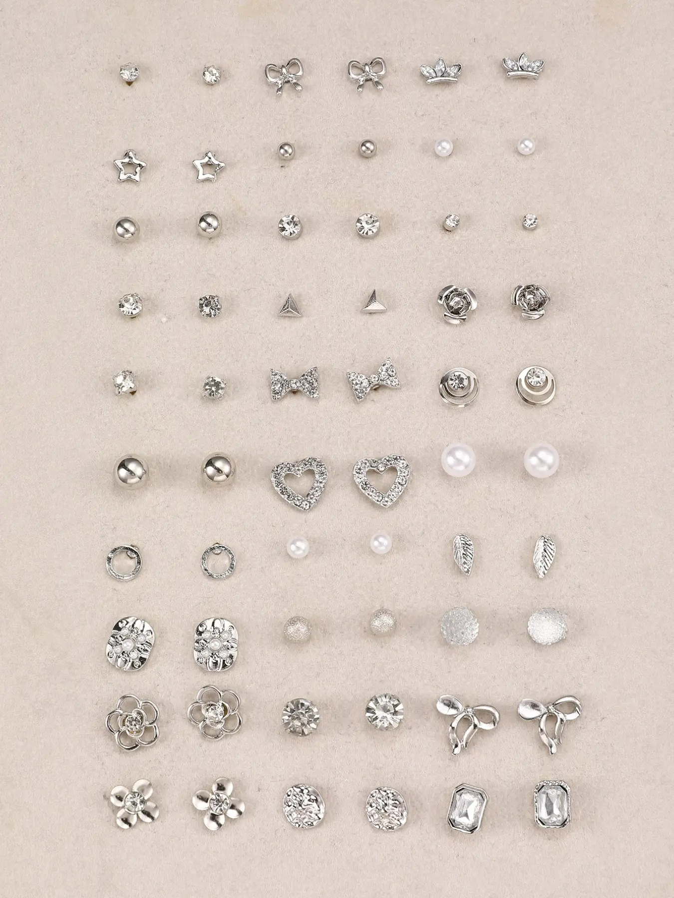 30 Pairs Unique Design Silver Color Stud Earrings Set for Women, Star Butterfly Heart Elegant Ear Jewelry, All Seasons Fashionable Jewelry Accessories