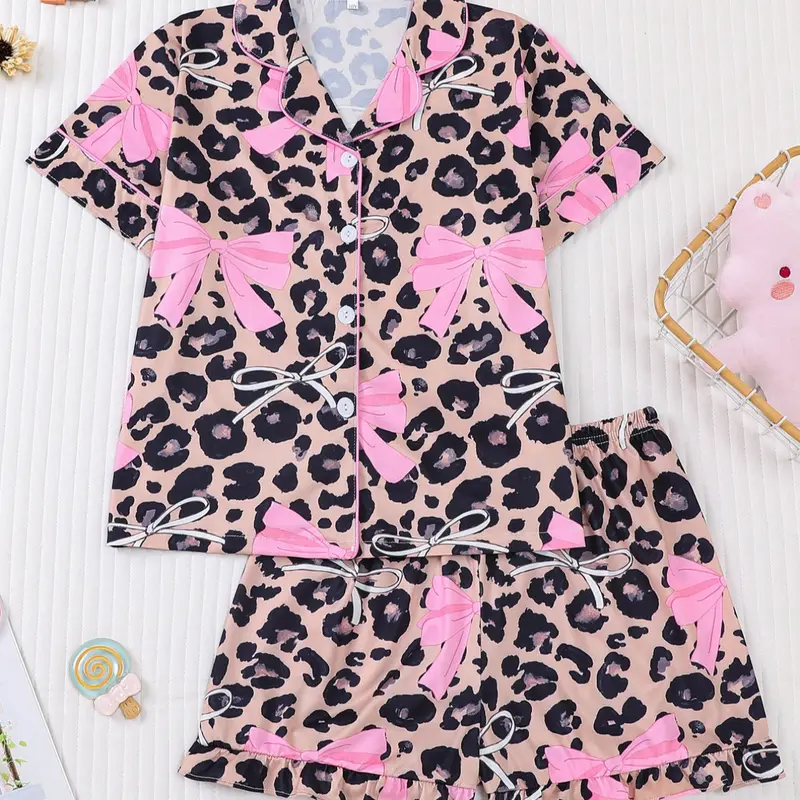 Children's 2-piece pajamas set, Collared pajama set, summer comfortable pajamas, pyjama, leopard and bowknot pattern, short-sleeved shorts for girls and boys, daily wear clothing, can be machine washed and worn outside