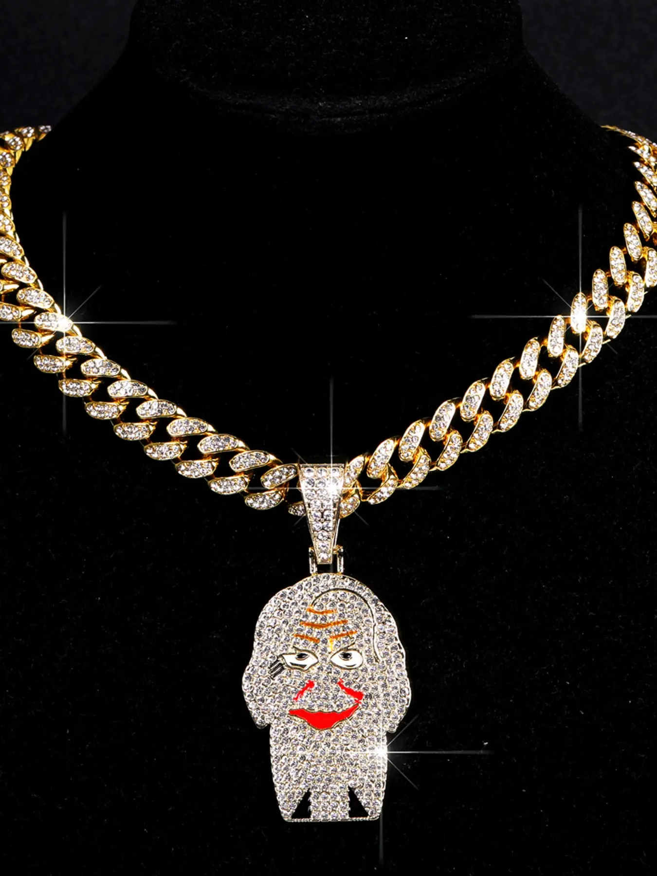 Joker Pendant Necklace Set, Fashionable Streetwear Rhinestone Punk Charm, Hip-Hop Funny Style, Cuban Chain, Bold and Edgy Look