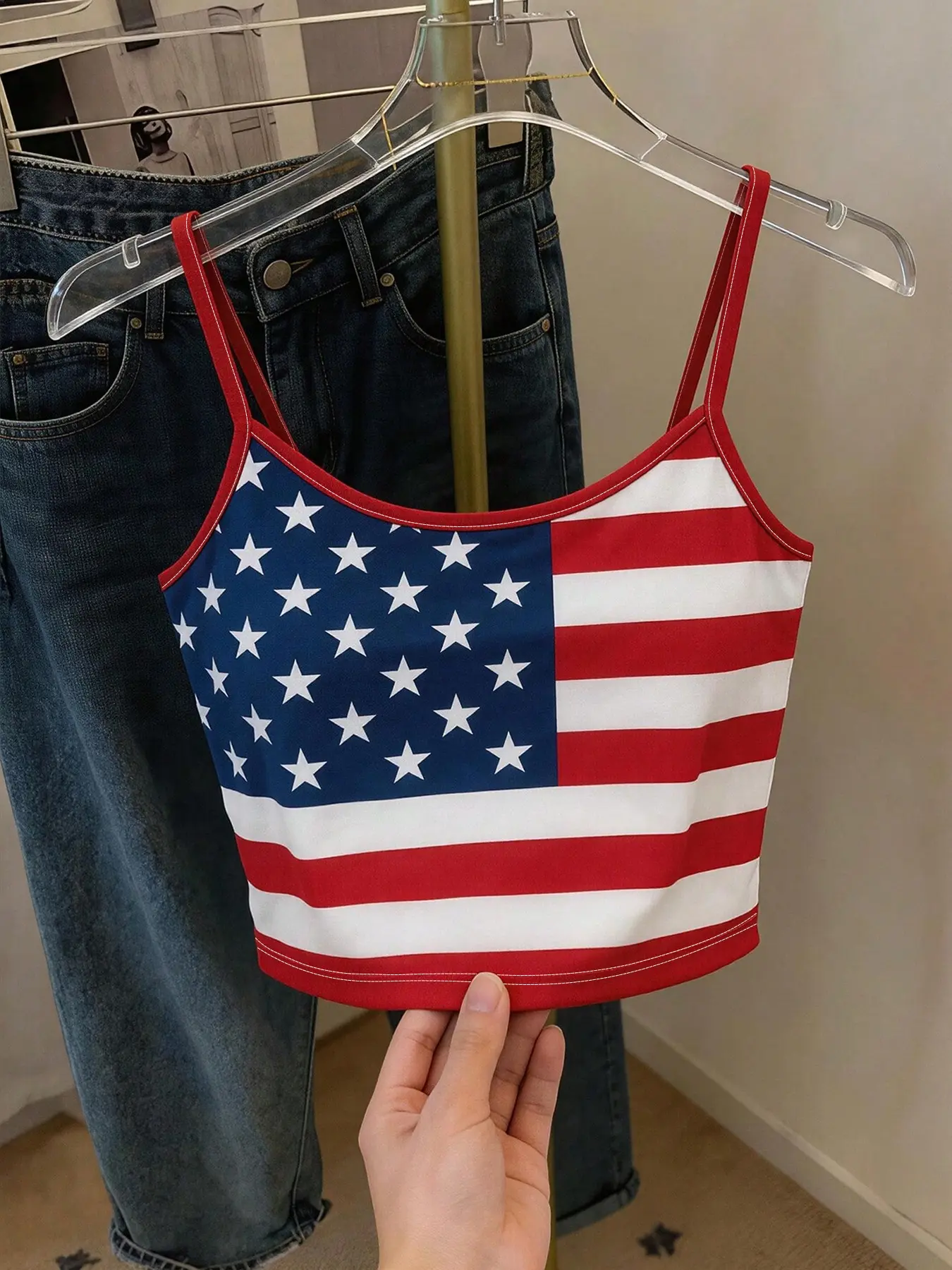 Women's American Flag Print Thin Strap Tank Top, Short Crop Belly Baring, Slim Fit Lightweight Stretchy Fabric, American Style Sexy Fashion, Crop Tank Tops, Cropped Tank
