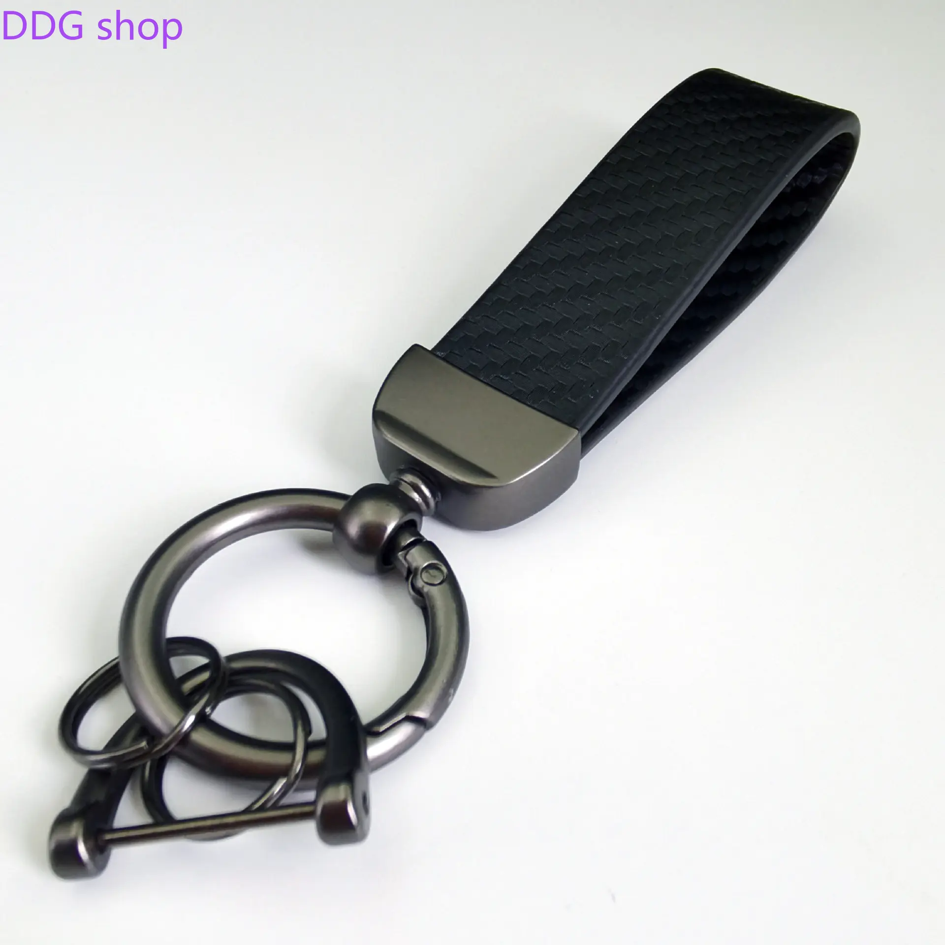 2pcs Leather Keychain, Imitation Carbon Fiber Car Key Chain with Anti-Lost D-Ring and 2 Key Ring, Car Accessories, Mother's Day and Father's Day gifts Universal Keychain for Men and Women, Stylish Keychain, Keyrings for Keys