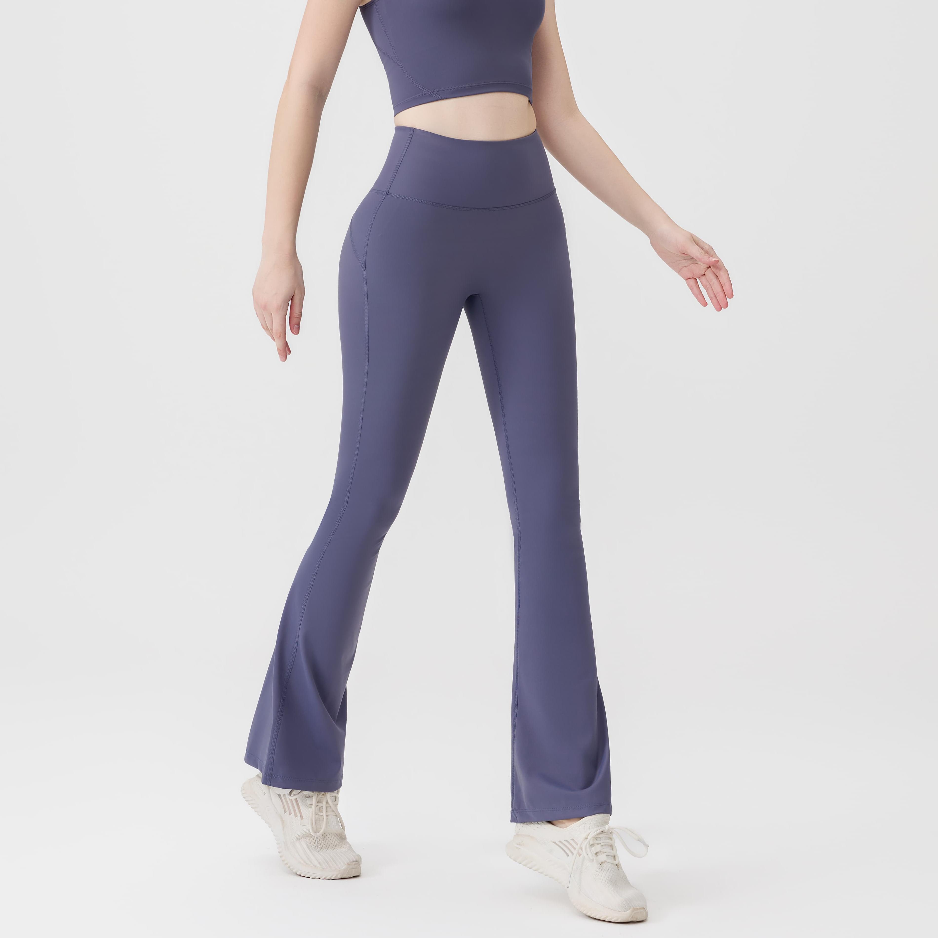 LULU  Same style Women's High-Waisted Athletic Flared Pants are made from lightweight, quick-drying fabric that hugs the body and accentuates your curves.