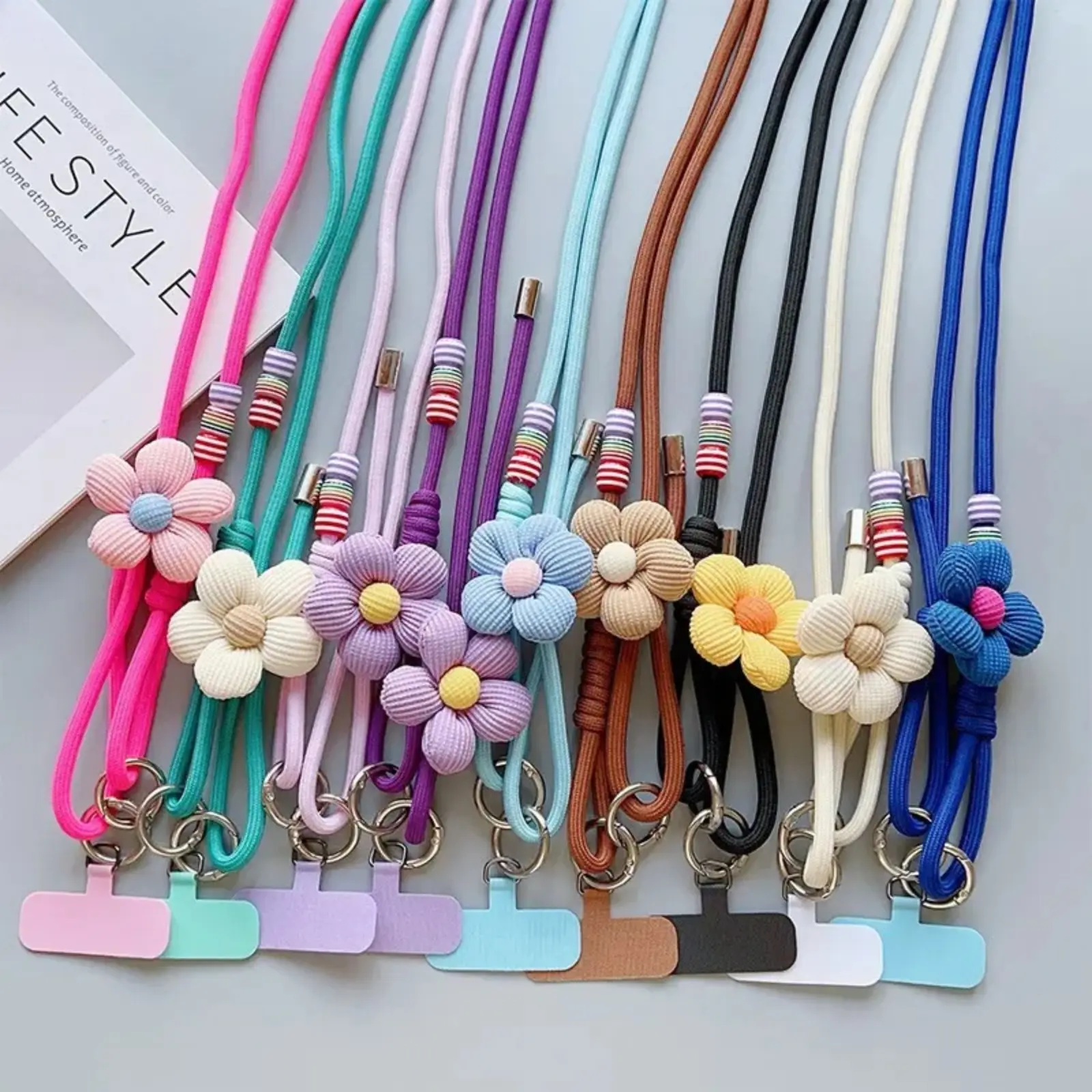 Flower long rope, crossbody can carry mobile phone lanyard, with beaded outdoor mountaineering strap, loudspeaker lanyard wholesale