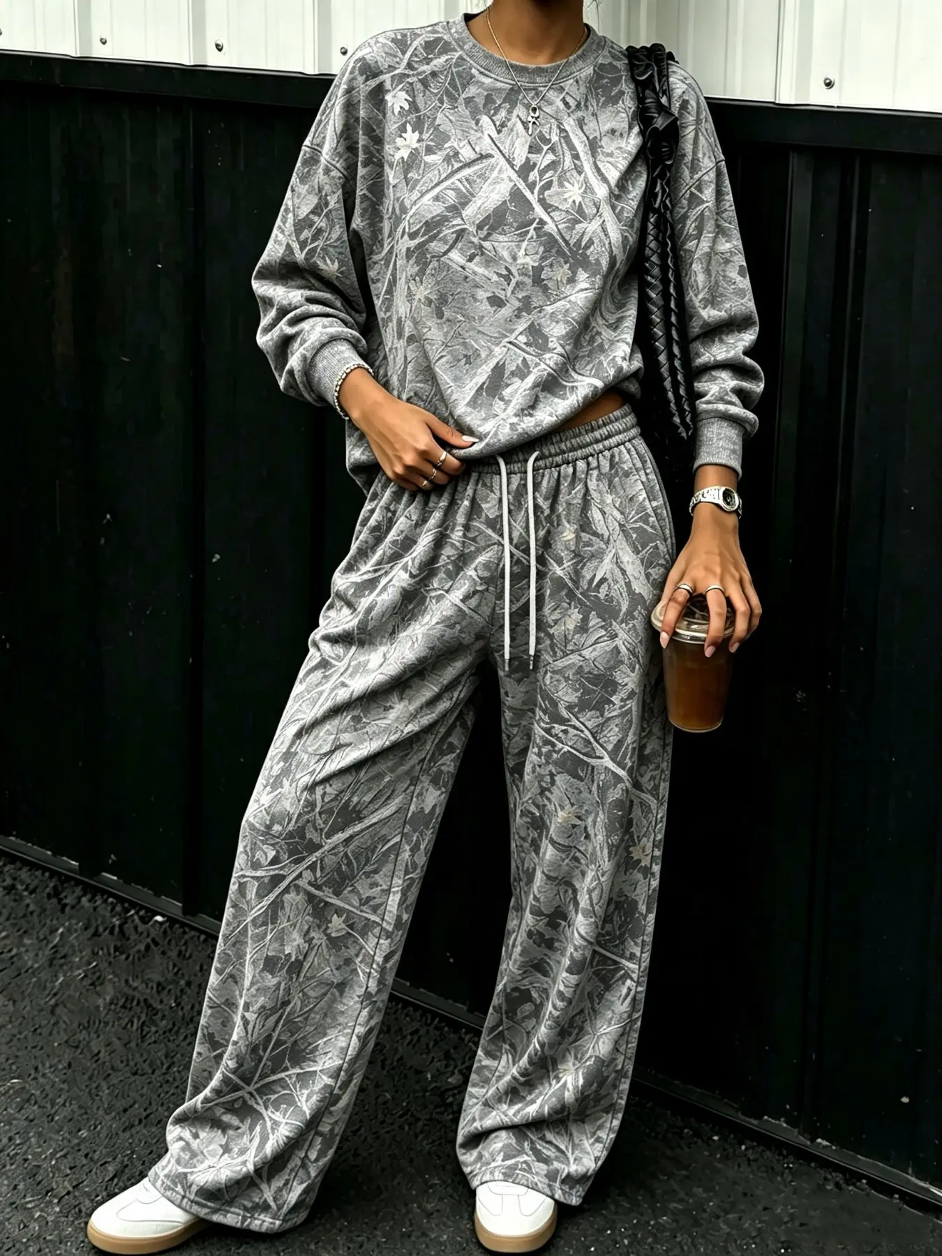 2 Pieces, Y2K Hot Girl Style American Streetwear Branch Camouflage Print Sweatshirt Set, Loose Crew Neck Long Sleeve Pullover + Drawstring Wide-Leg Pants Two-Piece Set, Women's Wear Suitable For Daily Home, Commute, Dating, Vacation And Outings
