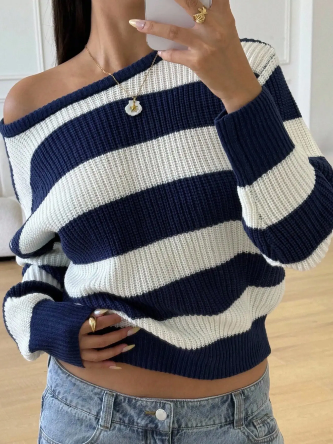 Blue Striped Print One-Shoulder Long Sleeve Knit Top, Women's Coarse Gauge Ribbed Short Pullover Sweater, Fashionable Casual Wear, Knitwear